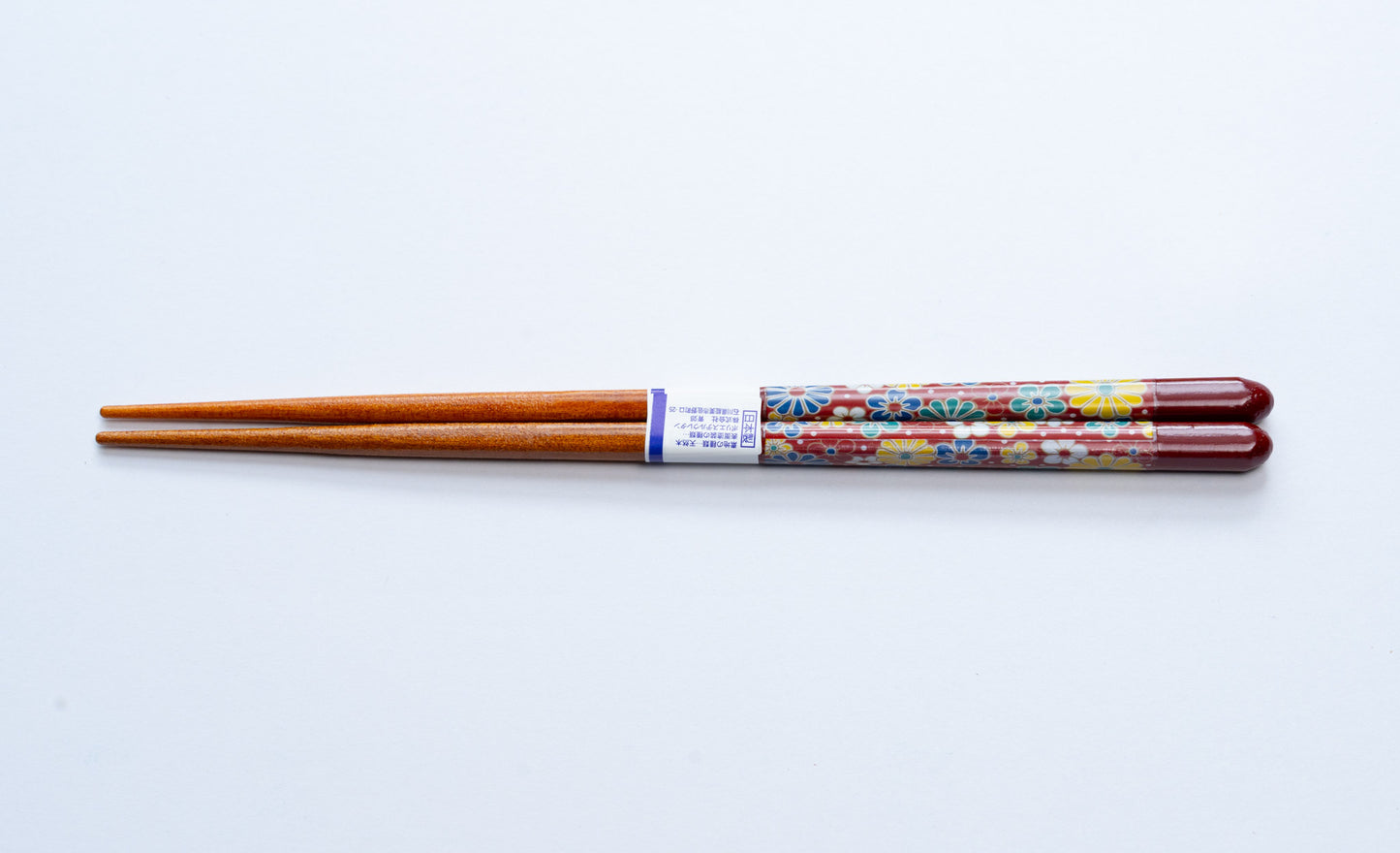 Seikou Kiln Kutani Iroe Wakasa Lacquer Chopsticks - Plum Chrysanthemum (Dishwasher safe)