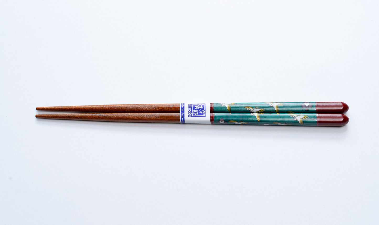 Seikou Kiln Kutani Iroe Wakasa Lacquer Chopsticks - Plum Chrysanthemum (Dishwasher safe)