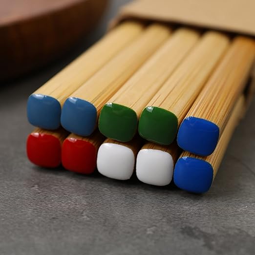 Yoshiki Natural Bamboo Chopsticks (Dishwasher safe)