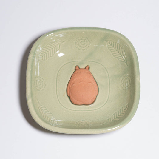 Seto ware acorn plate - Totoro
