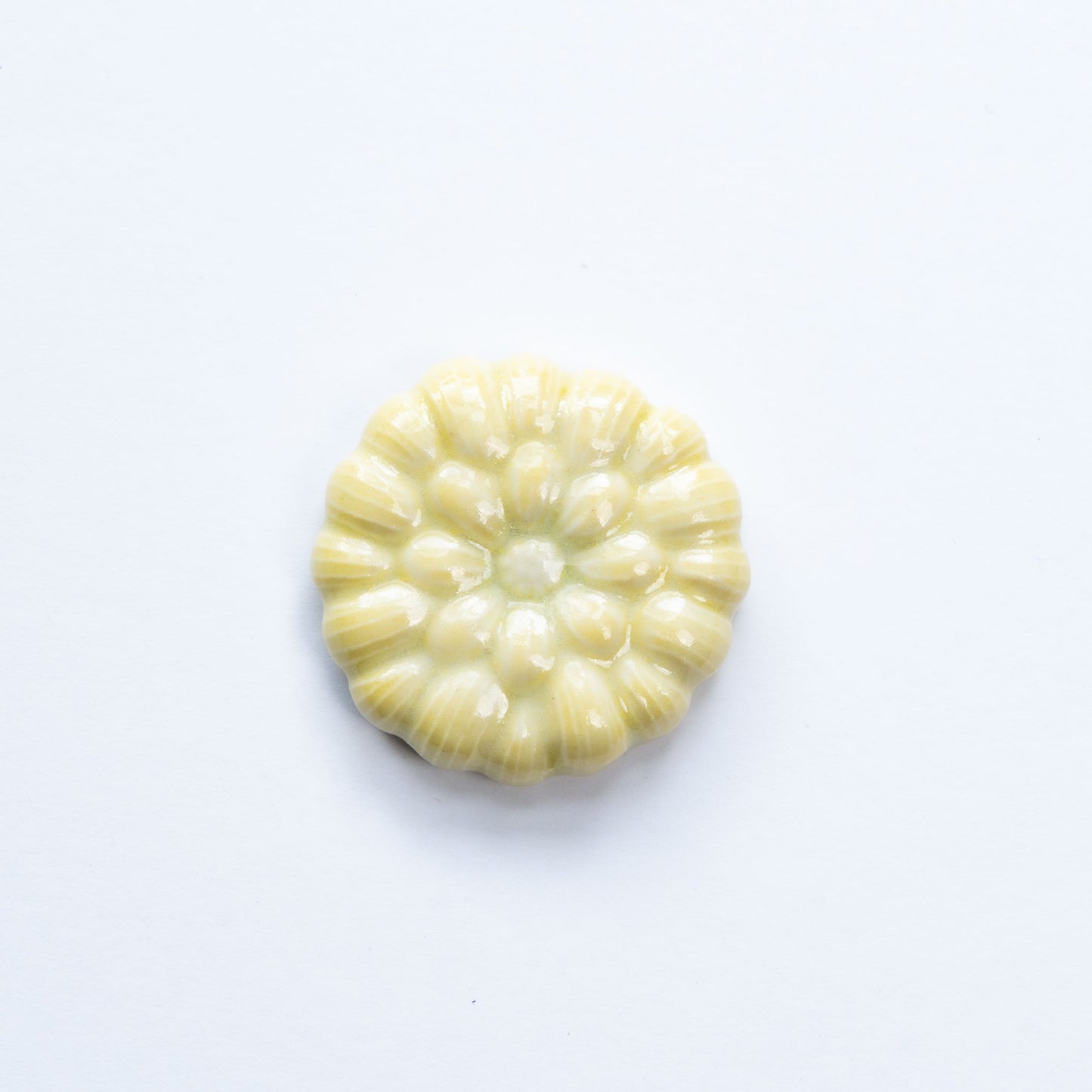 Confectionery wooden shaped lucky chopstick rest (Yellow Chrysanthemum Celadon)