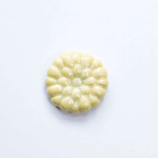 Confectionery wooden shaped lucky chopstick rest (Yellow Chrysanthemum Celadon)
