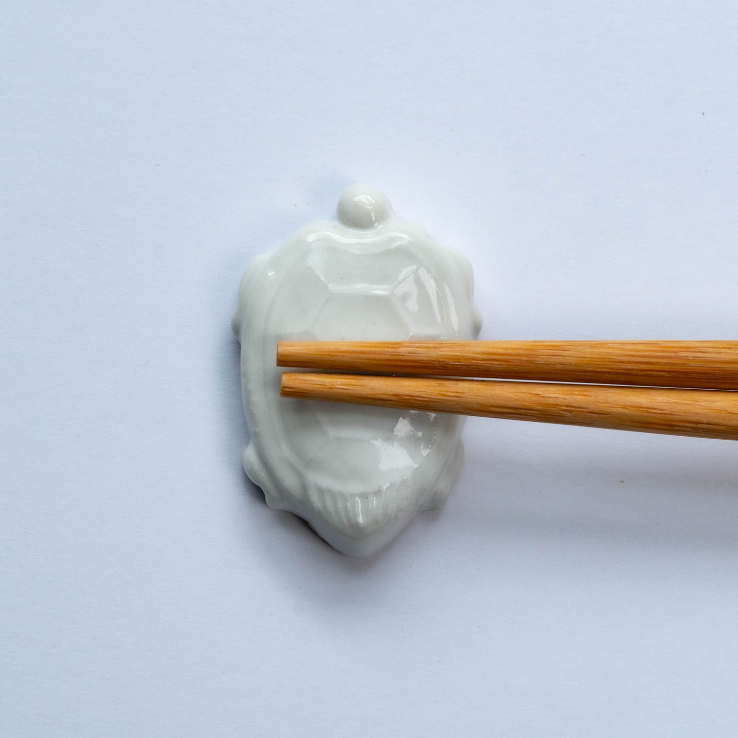 Confectionery wooden shaped lucky chopstick rest (White Turtle)